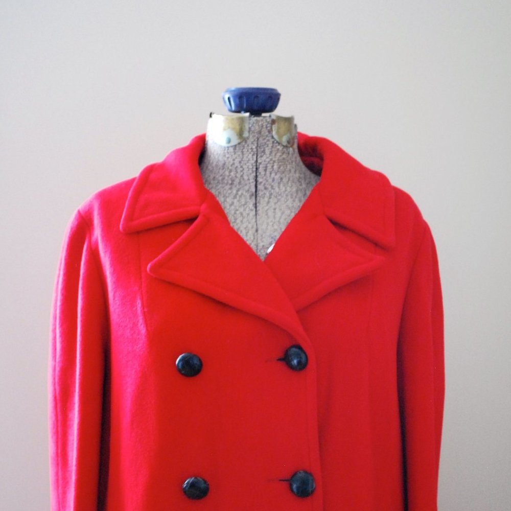 Vibrant Cherry Red Wool Peacoat (L/XL)